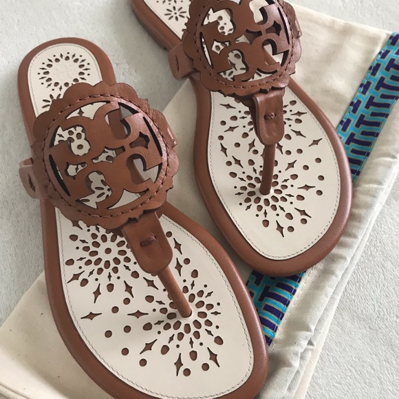 Tory Burch Scallop Miller sandals - Picture 6 of 8